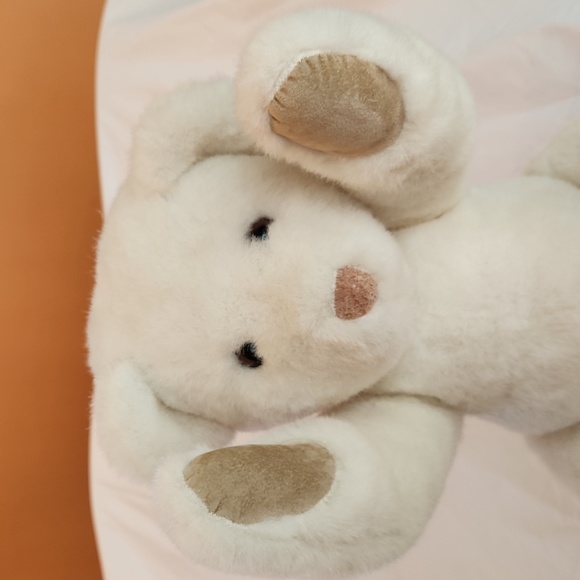 Adorable Vermont White Teddy Bear - Picture 3 of 8